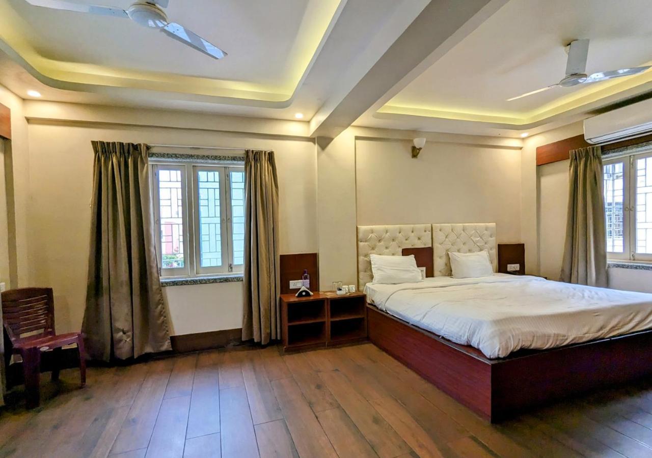 The Aster Enclave Hotel Kalküta Dış mekan fotoğraf