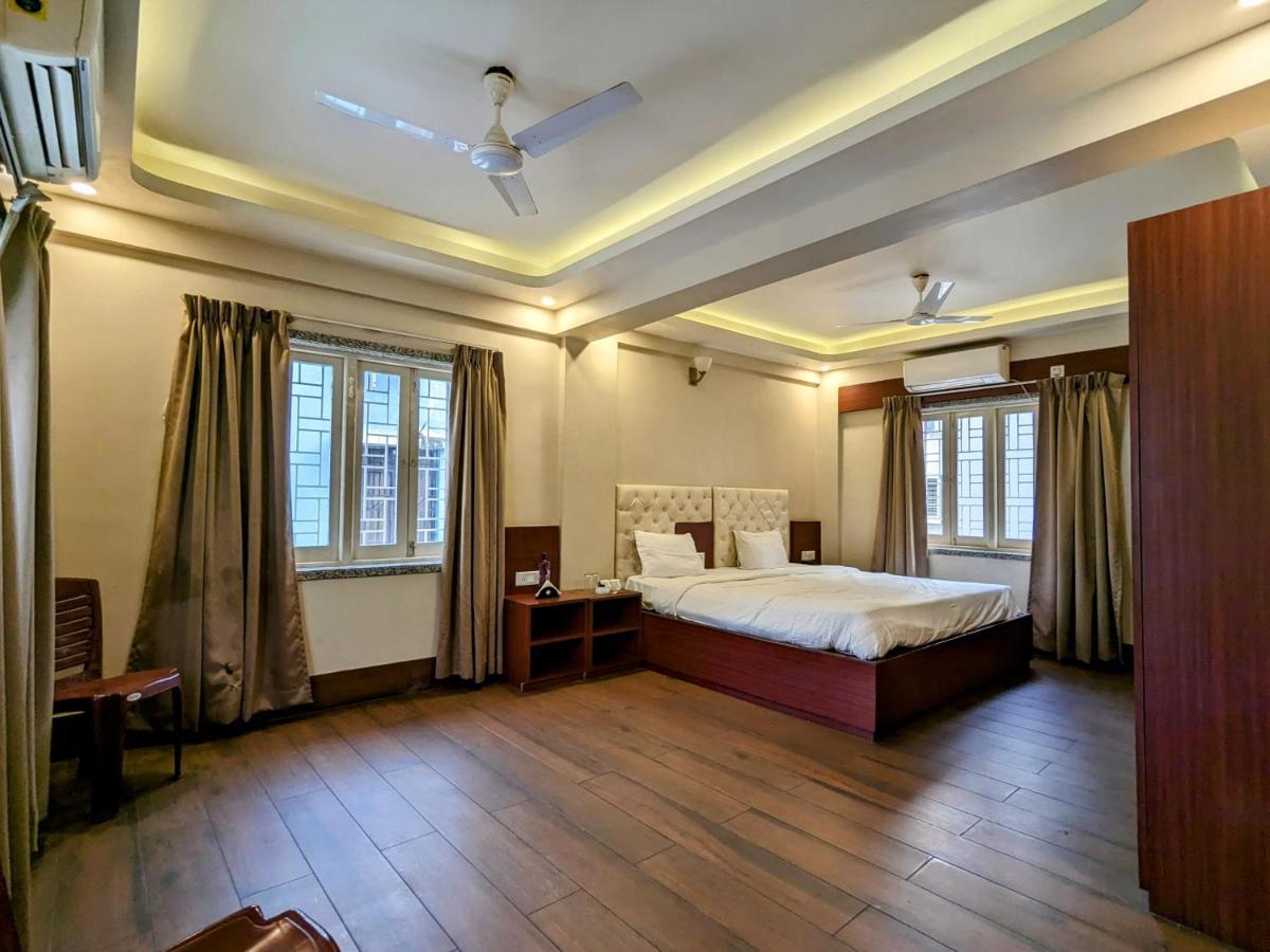 The Aster Enclave Hotel Kalküta Dış mekan fotoğraf